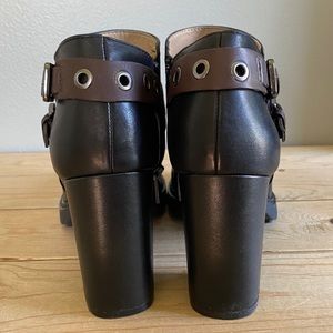 naturalizer cassia booties